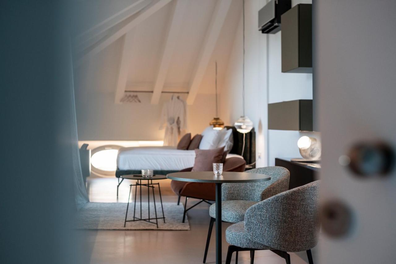 Designhotel Gius La Residenza Caldaro Værelse billede